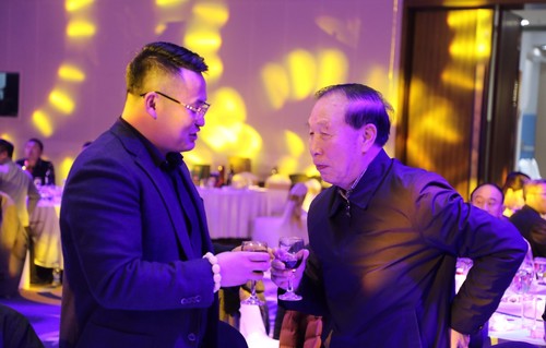 乾港集團 乾港集團