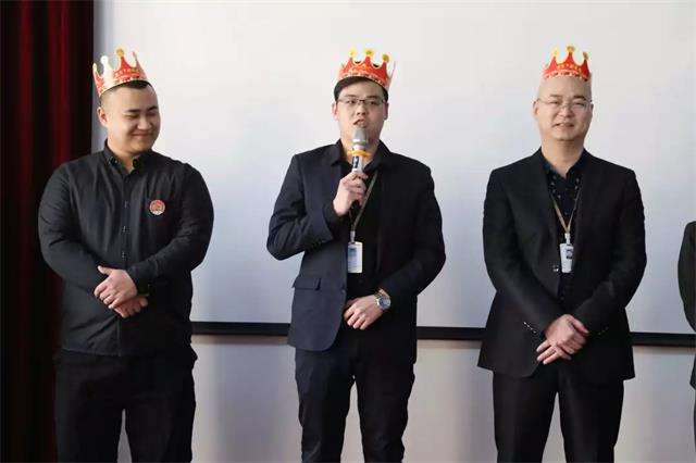 乾港生日會(huì )