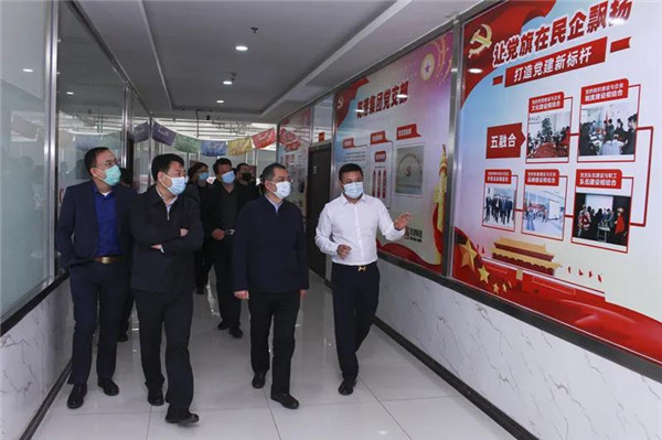 乾港集團,乾港官網(wǎng),乾港網(wǎng)絡(luò ),室內空氣凈化公司,家居裝飾,家政服務(wù),家居裝修,室內空氣檢測,生活服務(wù),除甲醛加盟,貝殼粉招商加盟,美博士環(huán)保,環(huán)美亞環(huán)保,閃電衛士,逸掌幫,廷管家,貝殼粉,環(huán)保涂料